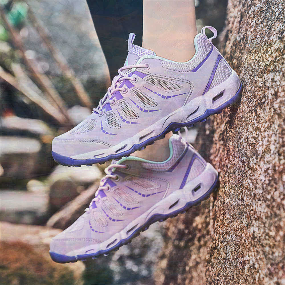 Sumer Round Tip Silver Sneaker - Indoor Sport And Outdoor Sports 评论和价格
